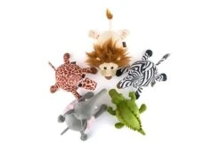 PLAY Peluche Gabi La Girafe Collection Safari -Chats Chiens Fournitures Magasin PLAYSafariToyGroup 6 WebRes c18bb9a4 fc4b 40a7 8760 7ee52ec02ffb