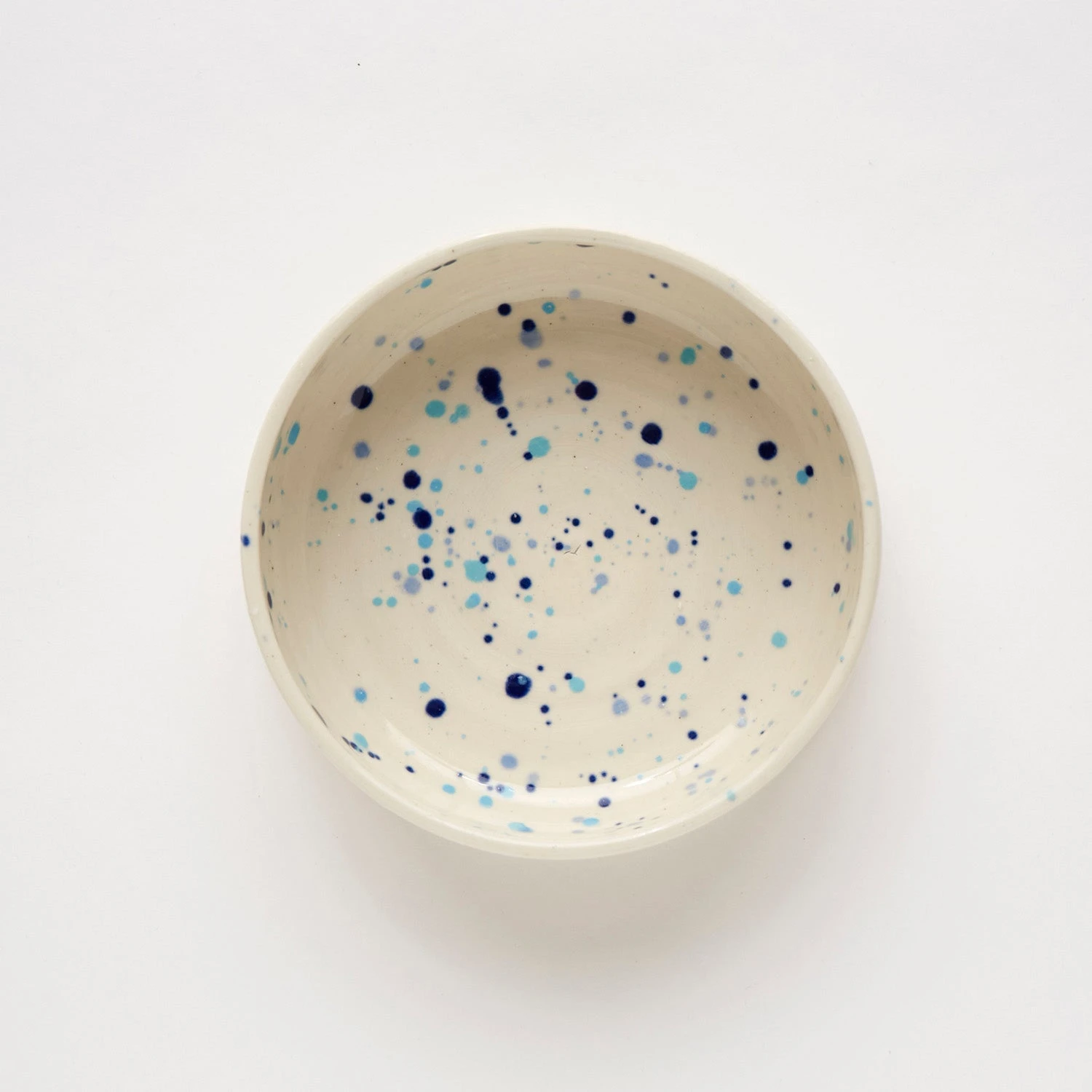 Bol Pour Chien Artisanal En Grès Dripping (4 Coloris) 3 Bol Pour Chien Artisanal En Grès Dripping (4 Coloris) – Image 3