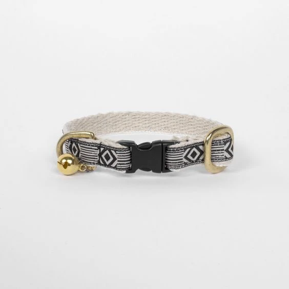 Collier Pour Chat Out Of My Box Noir Et Crème 1 Collier Pour Chat Out Of My Box Noir Et Crème