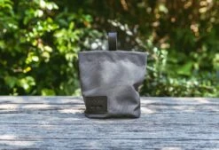 Sac à Récompenses Lupo Miacara -Chats Chiens Fournitures Magasin mc c13 006 01 accessories lupo snack bag graphite 2